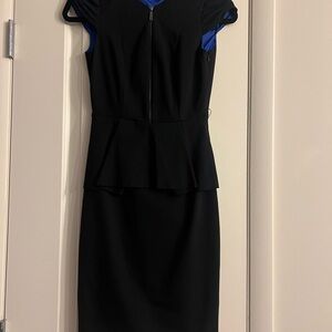 Elie Tahari Black Sheath Midi Dress Crew Neck